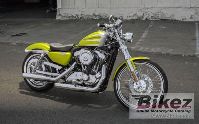 2013 Harley-Davidson Sportster Seventy-Two Dark Custom photo